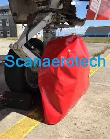 COM-2519 Nose Wheel Cover