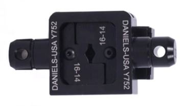 Y DIE SET FOR .070 NEST & INDENT CONDUCTOR & .050 DIAMOND GRIP INSULATION